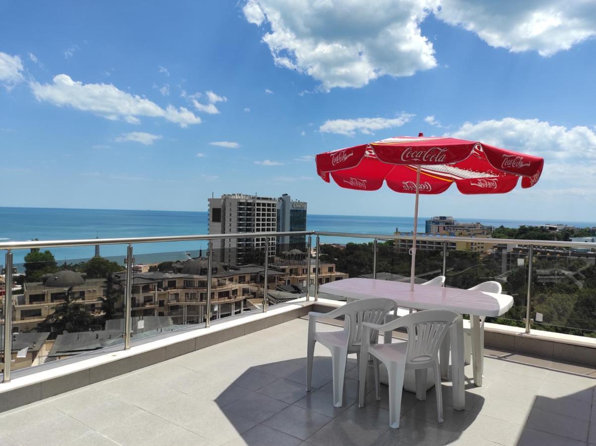 Ivtour Apartments In Yalta Complex Altın Kumlar Dış mekan fotoğraf